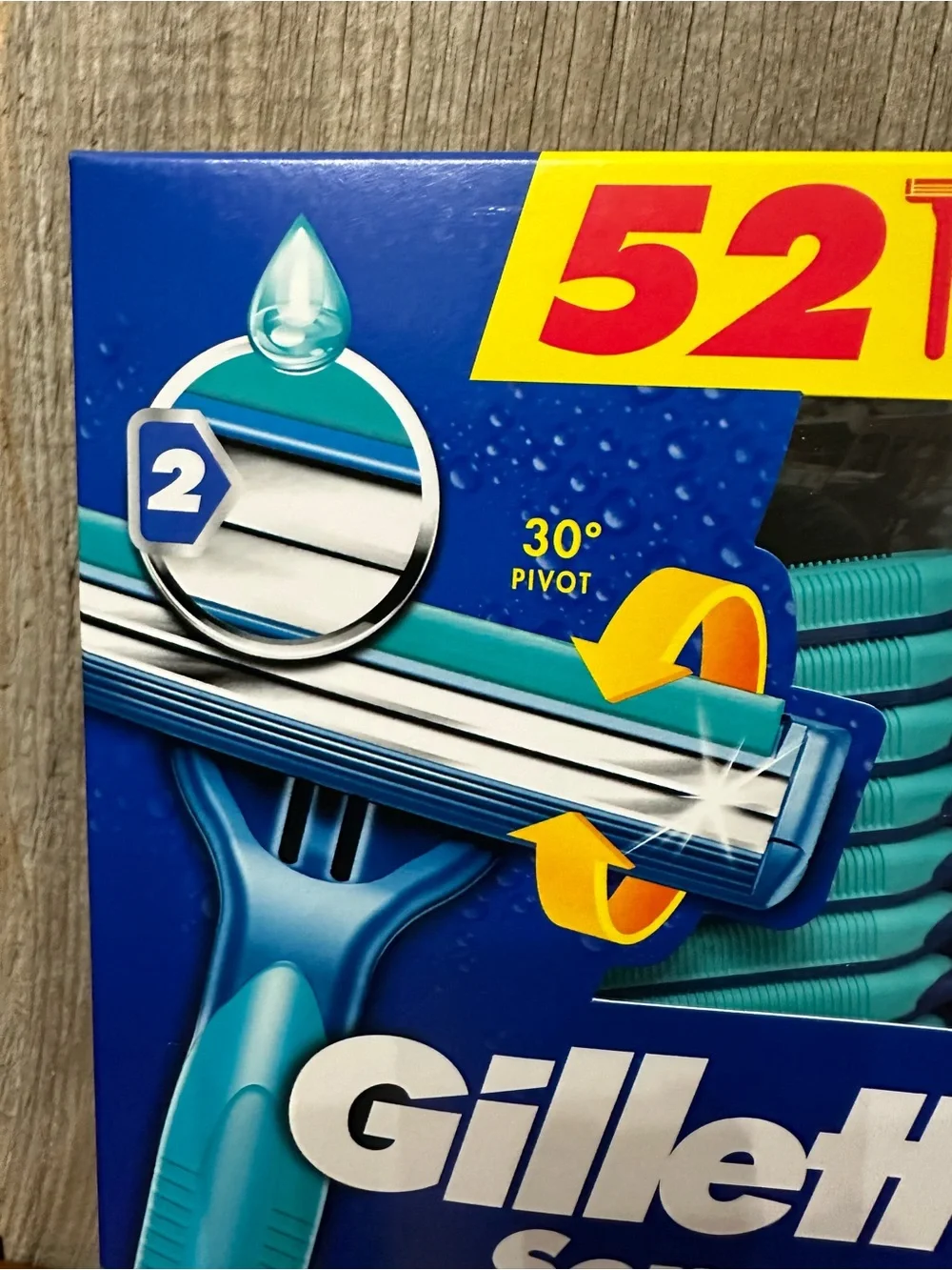Gillette Sensor2 Plus Pivoting Head + Lubrastrip Men’s Disposable Razors 52 ct